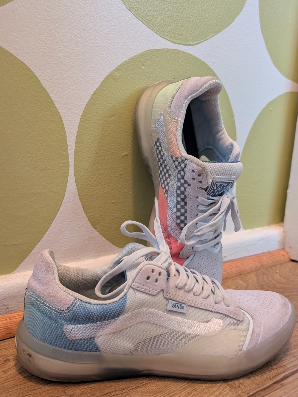 Vans Low-Top Sneakers in Color Block Pastel Multi